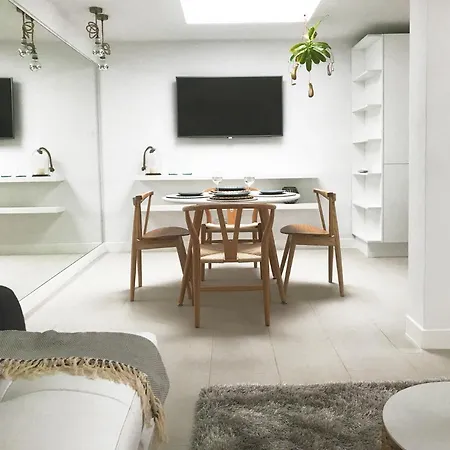 Cosy 2 Bedroom Apartment In La Caleta, Tenerife Appartement Costa Adeje (Tenerife)