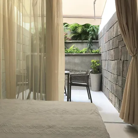 Cosy 2 Bedroom Apartment In La Caleta, Tenerife Costa Adeje (Tenerife)