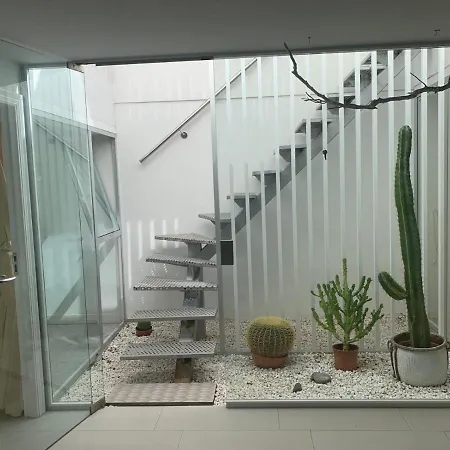 Cosy 2 Bedroom Apartment In La Caleta, Tenerife